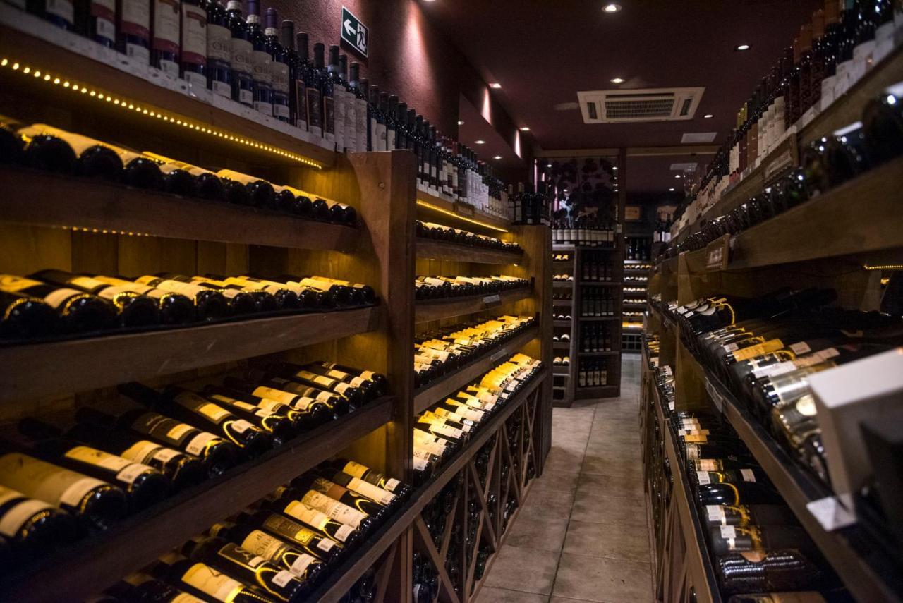 Royal Boutique Savassi Hotel Belo Horizonte Luaran gambar Wine shop in Tokyo