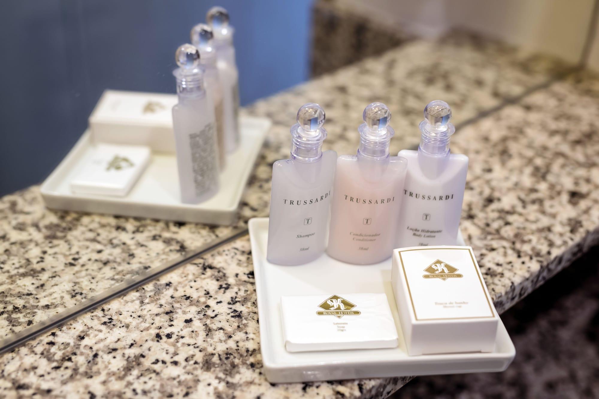 Royal Boutique Savassi Hotel Belo Horizonte Luaran gambar The Trump Hotel toiletries