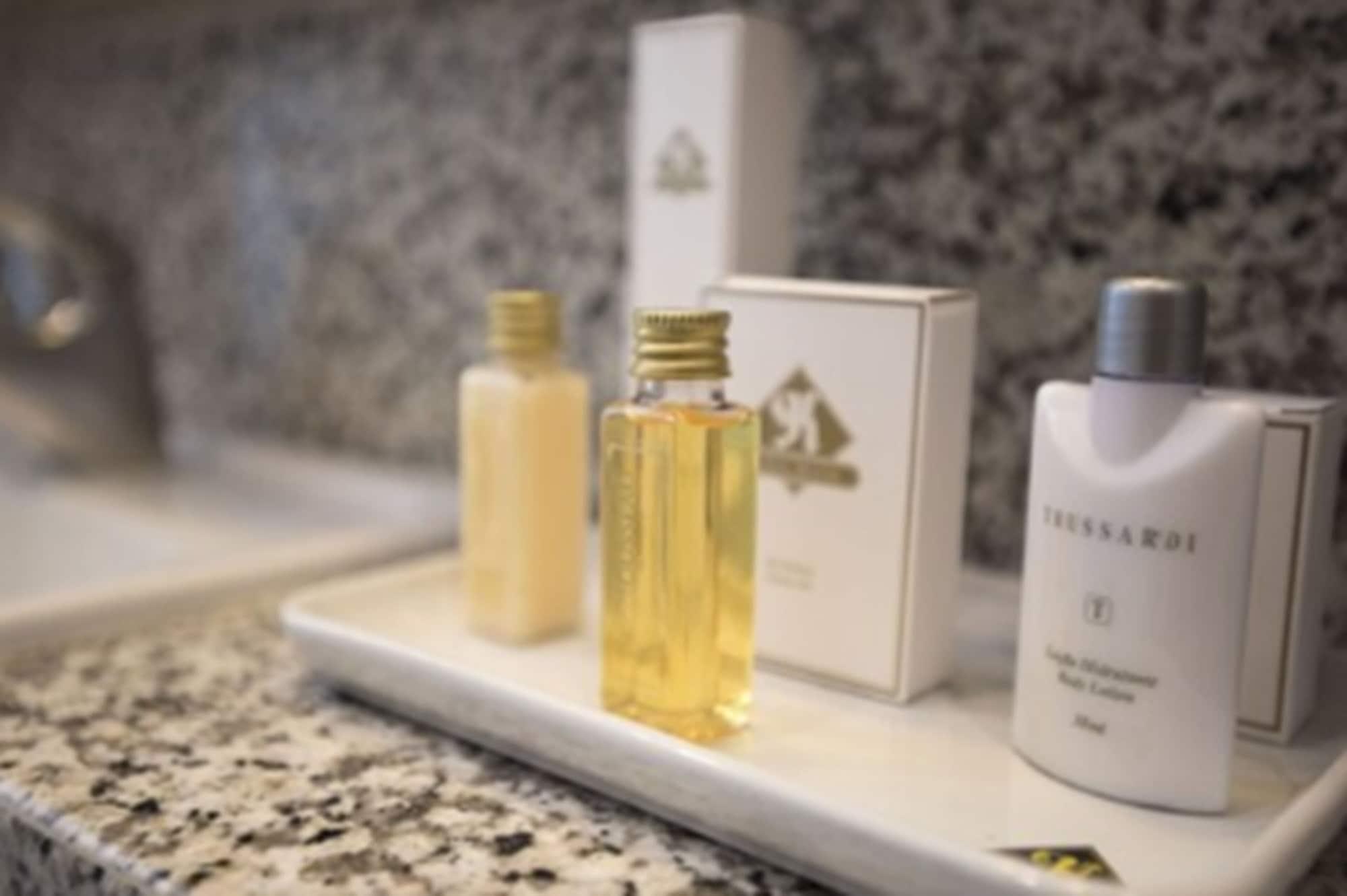 Royal Boutique Savassi Hotel Belo Horizonte Luaran gambar A selection of amenities by the company