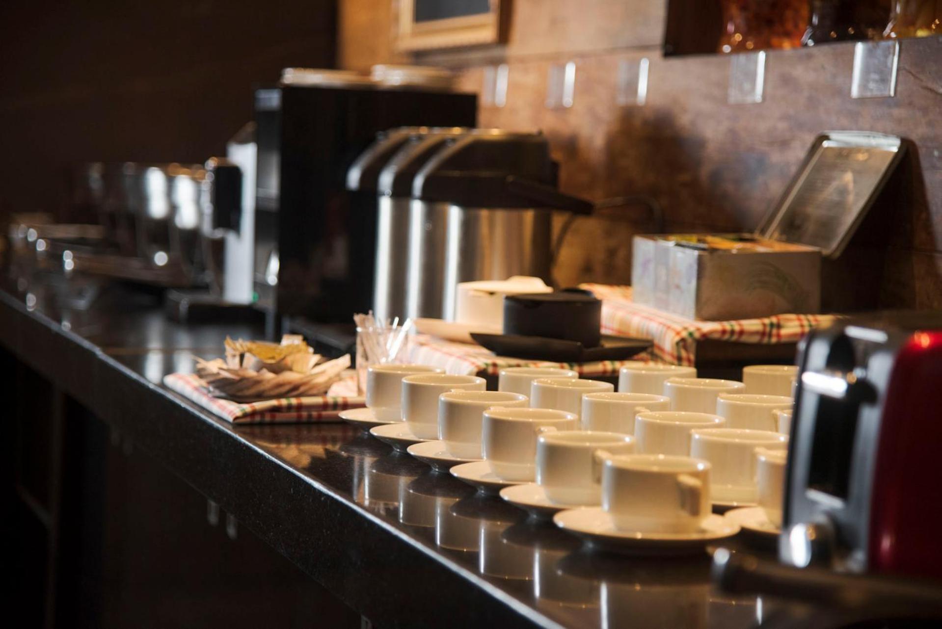 Royal Boutique Savassi Hotel Belo Horizonte Luaran gambar Coffee service