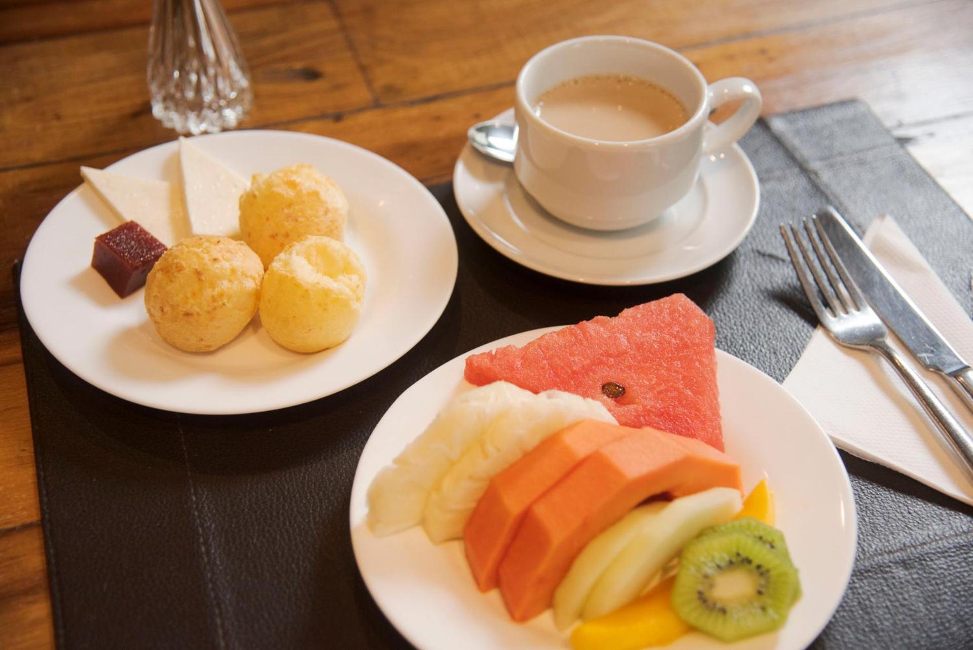Royal Boutique Savassi Hotel Belo Horizonte Luaran gambar A fruit salad