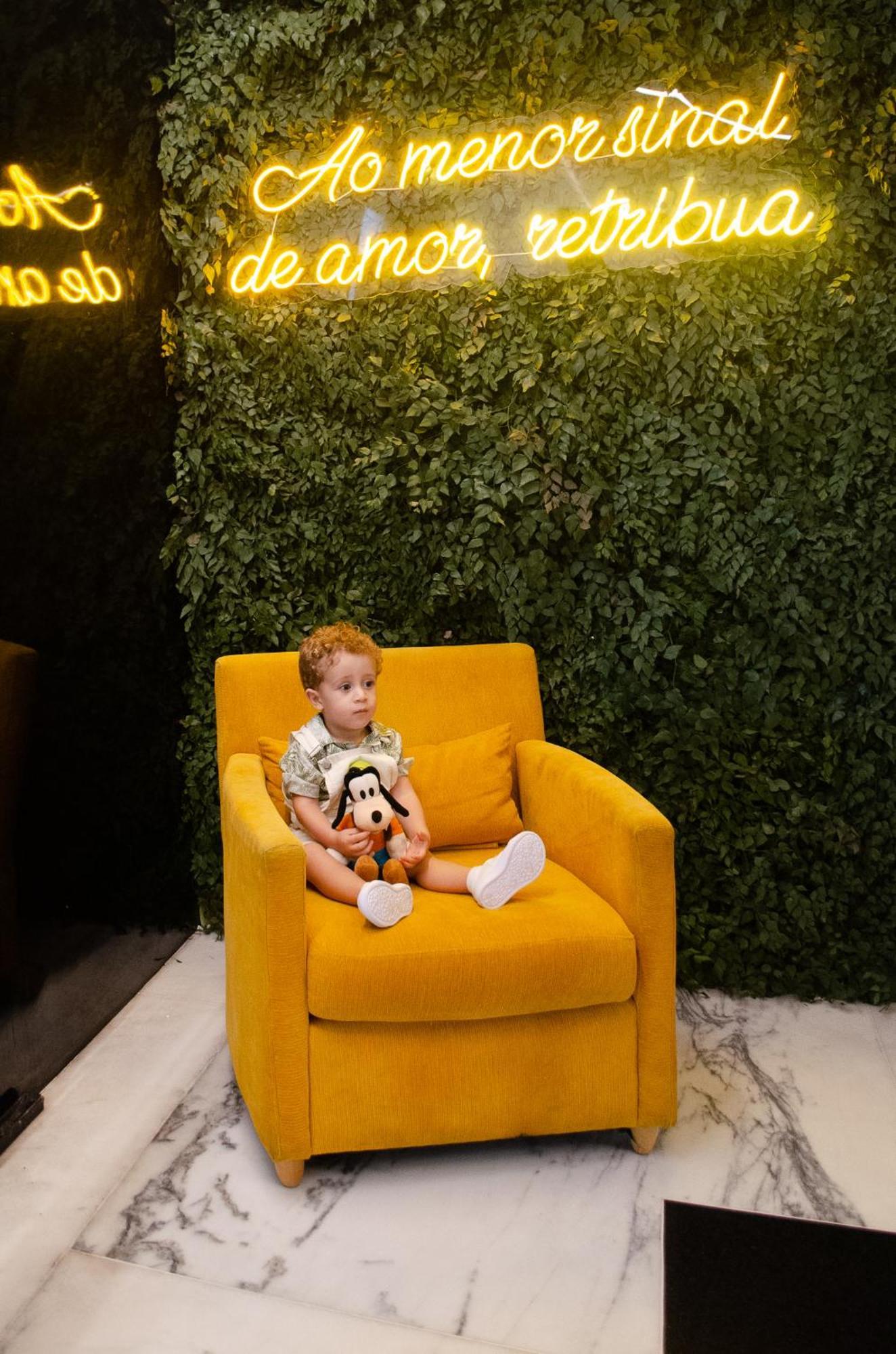 Royal Boutique Savassi Hotel Belo Horizonte Luaran gambar A child with a Goofy plush